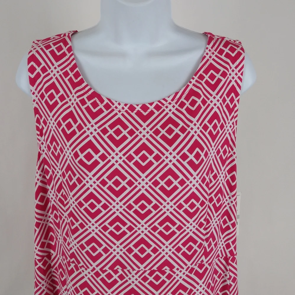 JM Collection pink and white sleeveless dress
